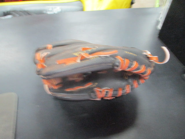 Load image into Gallery viewer, Used Rawlings Players Series 9" Glove - RHT
