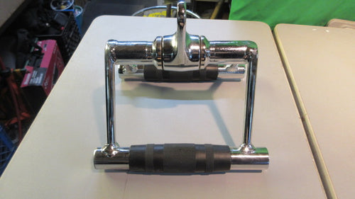 Pro-Grip Seated Row Handle - New Condition