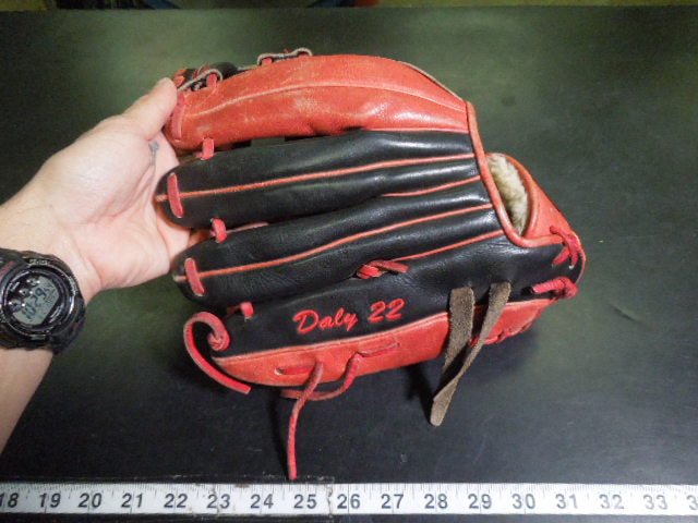 Load image into Gallery viewer, Used 44 Pro Signiture Series 11.5" RHT Infield Glove
