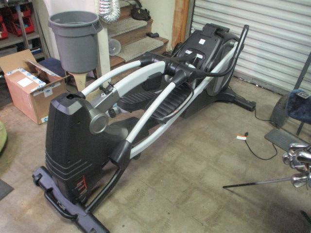 Load image into Gallery viewer, Used Norictrack SE7.1 Spacesaver ELLIPTICAL
