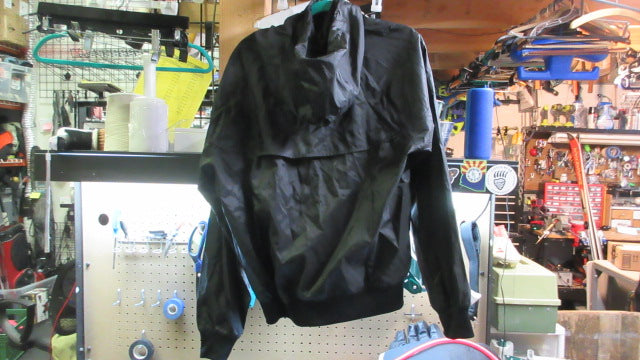 Load image into Gallery viewer, Used Nike Windrunner Black Size Small Hoodie Wind Breaker
