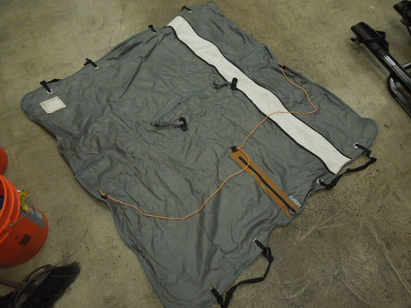 Load image into Gallery viewer, Used Kurgo Dog Backseat Cover with Anchor Points and Straps
