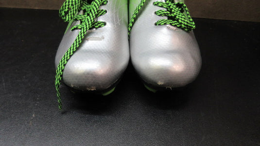 Used Dsg Soccer Cleats - Size Youth 9