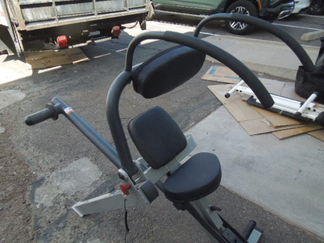 Load image into Gallery viewer, Used Body-Solid Plate Loaded Semi-Recumbent Ab Bench
