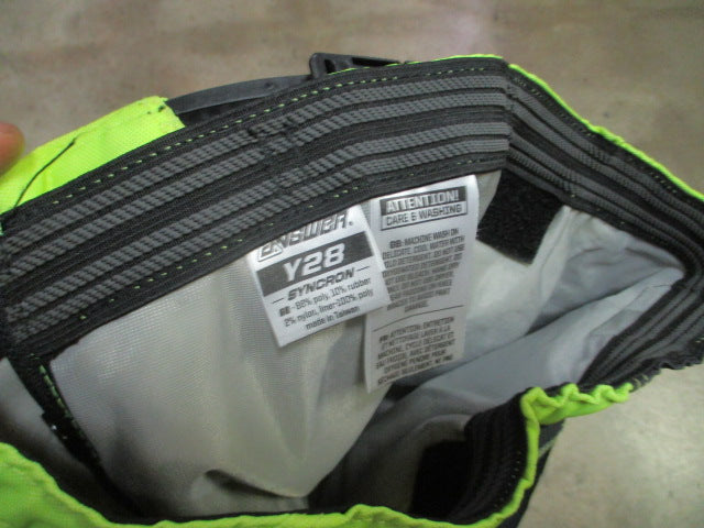 Load image into Gallery viewer, Used Answer Racing Riding Pants Size Y28
