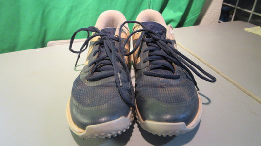 Used New Balance Mens 9.5 Fresh Foam Shoes