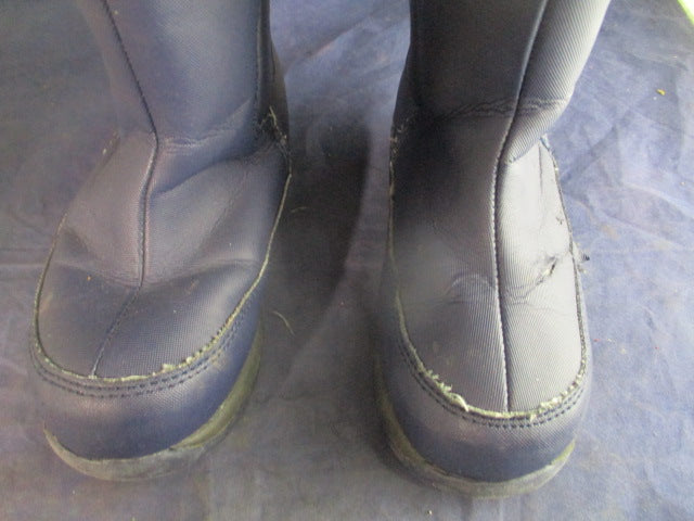 Load image into Gallery viewer, Used Land&#39;s End Insulated Snow Boots Youth Size 11 - worn
