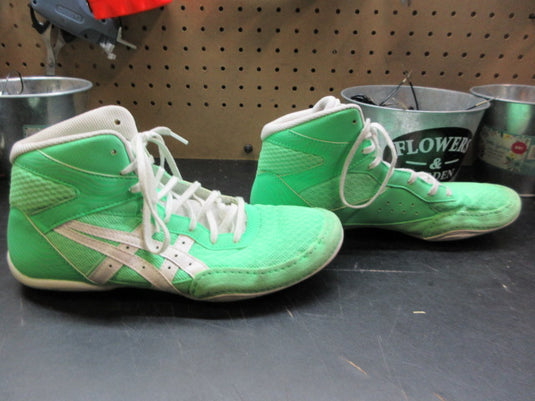 Used ASICS Matflex 7 Wrestling Shoes - Size 8