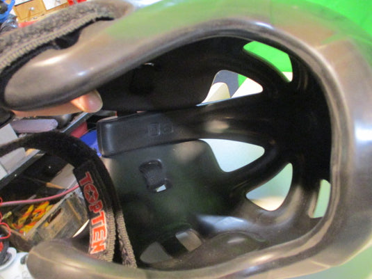 Used Top Ten Black Avantgarde Head Guard