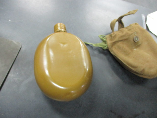 Load image into Gallery viewer, Used Vintage Soviet Russian Army Water Aluminum Flask Canteen Bottle Belt Case
