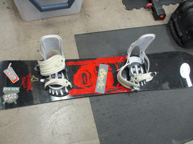 Load image into Gallery viewer, Used Atomic Terminal 156CM Snowboard W/ Technine Split T Bindings
