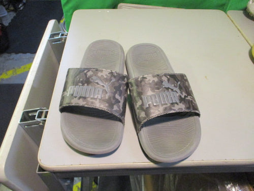Used Puma Slide On Sandals Size 8