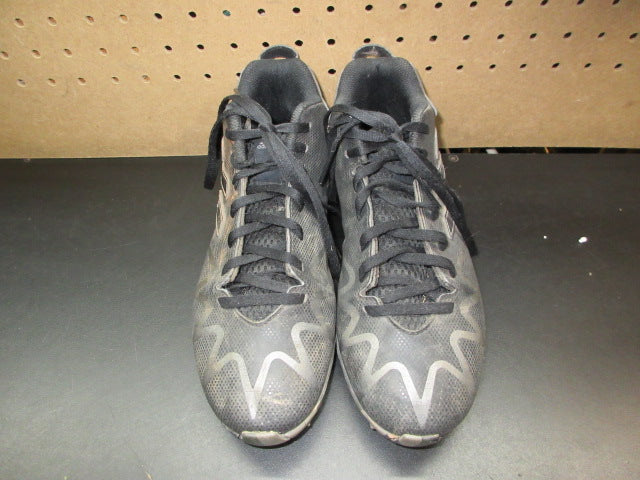 Load image into Gallery viewer, Used Adidas Kids' Freak Spark Mid Football Cleats - Size 6
