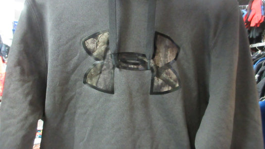 Used Under Armour Size medium hoodie