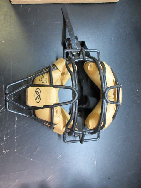 Used Rawlings RWMXJ Catcher's Mask - 12+