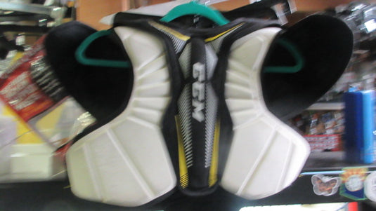 Used CCM Tacks 9060 Shoulder Pads - Jr