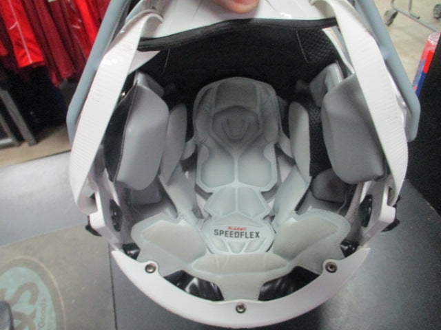 Load image into Gallery viewer, Used Riddell Speedflex Youth Medium Football Helmet INITIAL SEASON 2024
