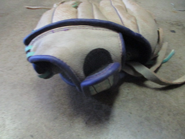 Load image into Gallery viewer, Used Rawlings Fast Pitch 12" Softball Glove - RHT
