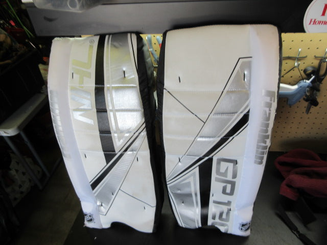 Load image into Gallery viewer, Used Franklin Sports NHL GP 120 Goalie Pads - Youth 23"

