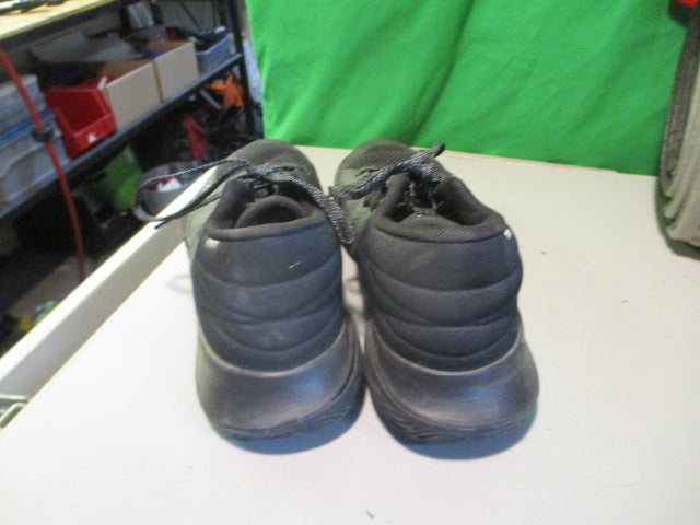 Load image into Gallery viewer, Used Nike Kyrie Flytrap 5 Size 10 Basketball Shoes
