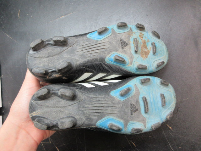 Load image into Gallery viewer, Used Adidas Conquisto Soccer Cleats - Size K 13.5
