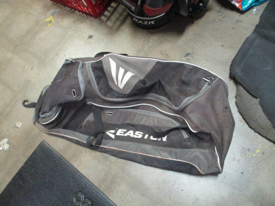 Used Easton Baseball/Softball Wheeled Equipment Bag