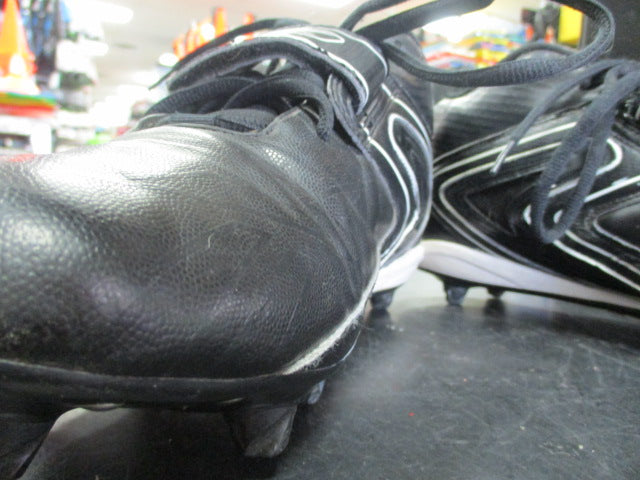 Load image into Gallery viewer, Used Reebok NFL Player Mens 13 Football Cleats
