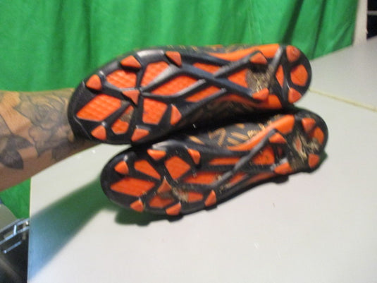 Used Adidas Nemeziz Messi Size 5.5 Soccer Cleats