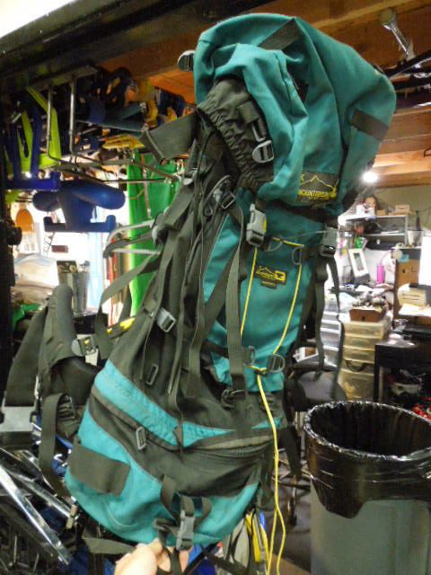 Vintage Mountainsmith Frostfire 5 Backpacking Pack