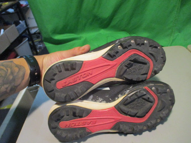 Load image into Gallery viewer, Used Easton Mako Size 3.5 Cleats
