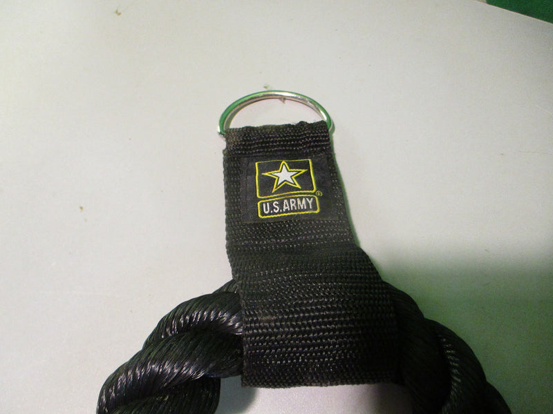 Load image into Gallery viewer, Used US Army 21&quot; Tricep Rope
