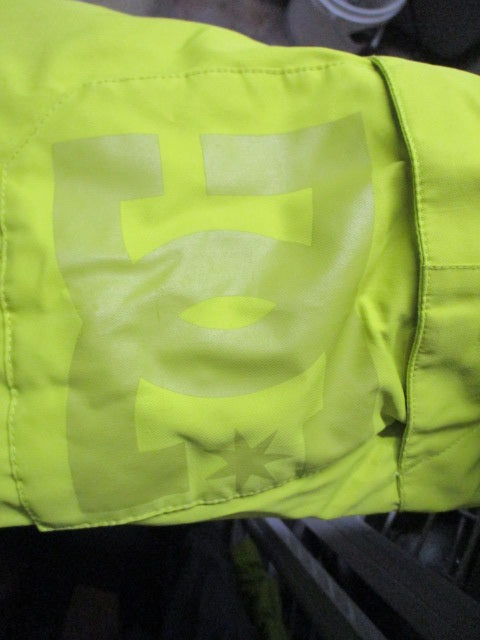 Used DC 10K Snow Pants Youth Size Small