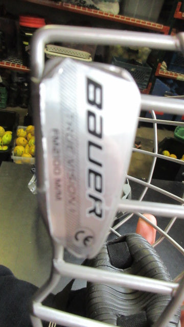 Used Bauer True Vision 1 FM2100 Hockey Mask - Medium