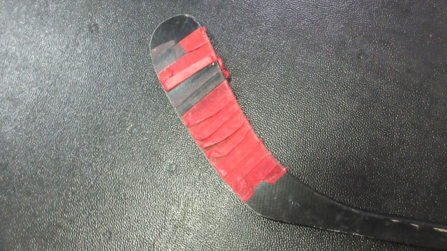 Load image into Gallery viewer, Used CCM Ultimate Crosby P29 Wood Youth Hockey Stick - LH
