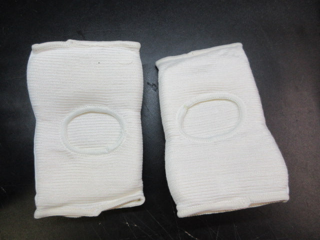 Load image into Gallery viewer, Used Adams USA Elbow Pads
