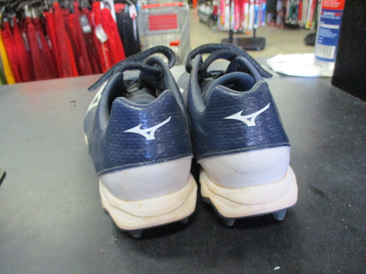 Used Mizuno Size 3 Cleats