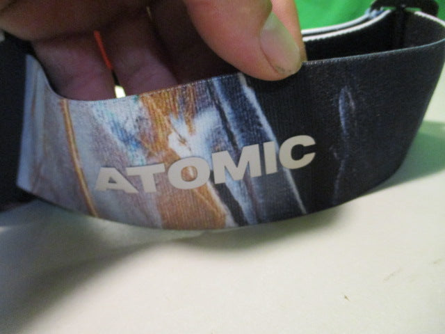 Load image into Gallery viewer, Used Atomic Four Pro HD Photo Snowboarding Goggles
