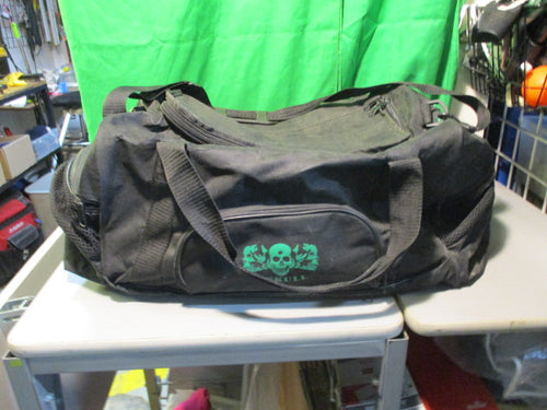 Used 3 Skull Duffell Bag
