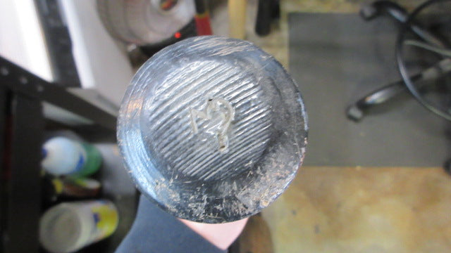 Load image into Gallery viewer, Used Professional Zinger X Series Pro Maple 33 " Wood Bat
