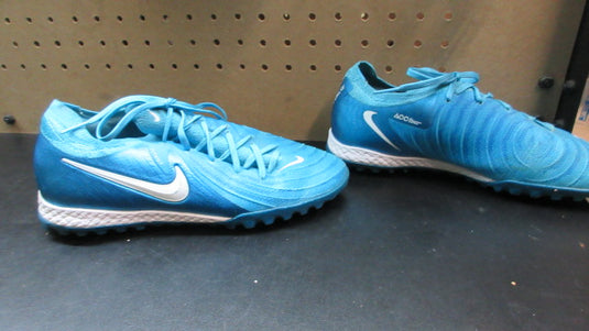 Used Nike Phantom GX Indoor Soccer Shoes - Size 5.5