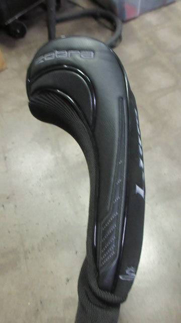 Load image into Gallery viewer, Used Cobra Long Tom 10 Deg/4ft Driver W/ Head Cover -RH- wear
