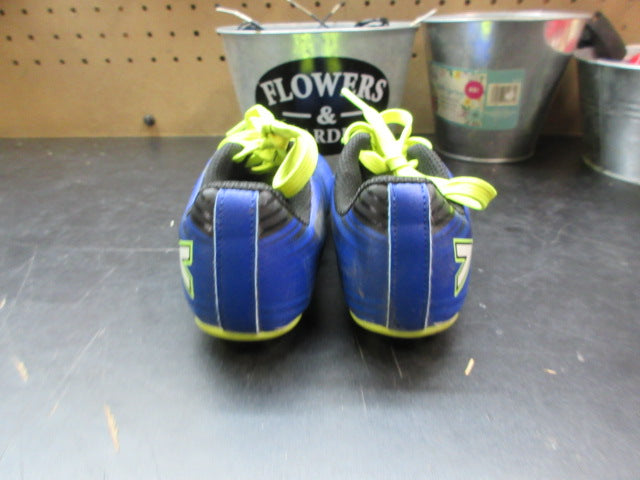Load image into Gallery viewer, Used Mitre Soccer Cleats - Size Youth 10
