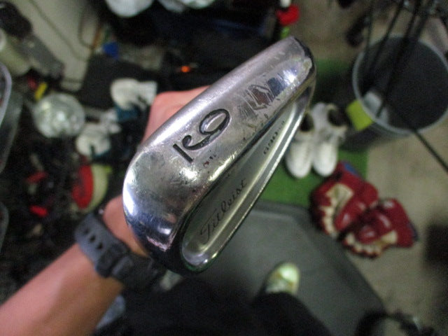 Load image into Gallery viewer, Used Titleist 690.CB Forged Right Hand 9 Iron
