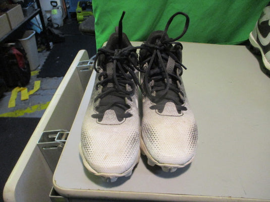 Used Under Armour Spotlight Size Youth 4 Football Cleats