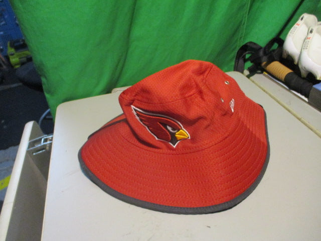 Load image into Gallery viewer, Arizona Cardinals New Era Main Bucket Hat- Large/XL
