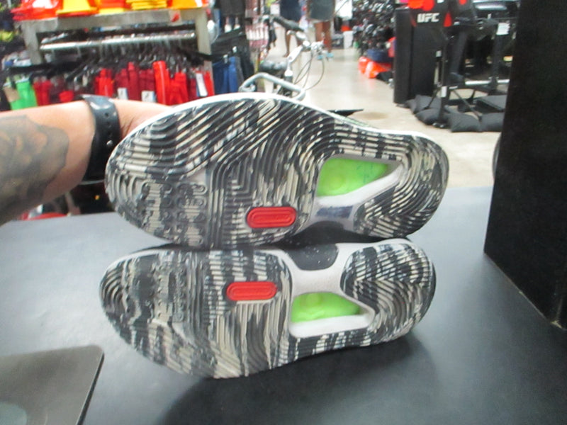 Load image into Gallery viewer, Used Nike KD 14 Black Lime Glow Size 7.5 Sneakers

