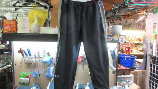 Under Armour Windbreaker Sweat Pants - Size XS