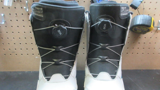 Used K2 Youth Boa Snowboarding Boots -  Size 7