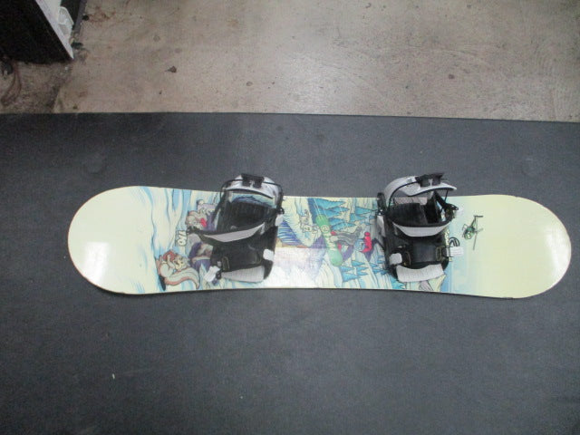 Load image into Gallery viewer, Used Flow Micro Mini 110Cm SnowBoard W/ Flow Bindings
