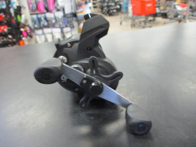 Load image into Gallery viewer, Used Shakespeare ATS Trolling Fishing Reel
